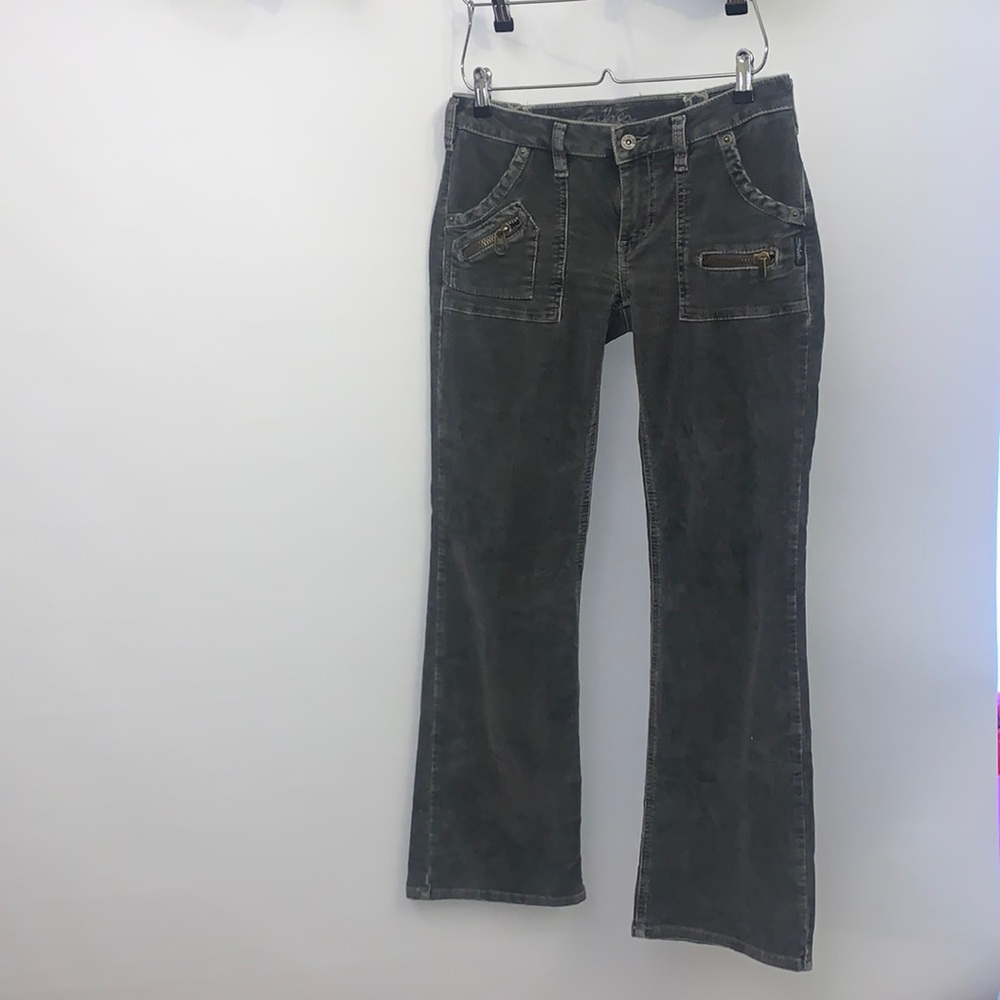 Vintage flare corduroys. Size 8